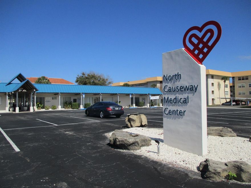 This unit is located in the North Causeway Medical Building. Contains 6 offices, a handicap bathroom, large patient reception area and separate, partially enclosed staff work area.  Four large offices and two smaller ones. Freshly painted.  There is terrazzo under carpeting.
The roof was replaced in 2018-2019.  New 4-ton AC/heat pump unit installed July 2020.  Fire sprinklers throughout the building.
Zoning is limited Medical/Professional.  Noncompeting business are being sought.
Current tenants at the medical center are in the following classifications:  Hair Salon, Medical Laboratory, Chiropractor, Family Medicine, Internal Medicine, Dermatology.
Ample parking. ;Water: Available at Site ;Water: City