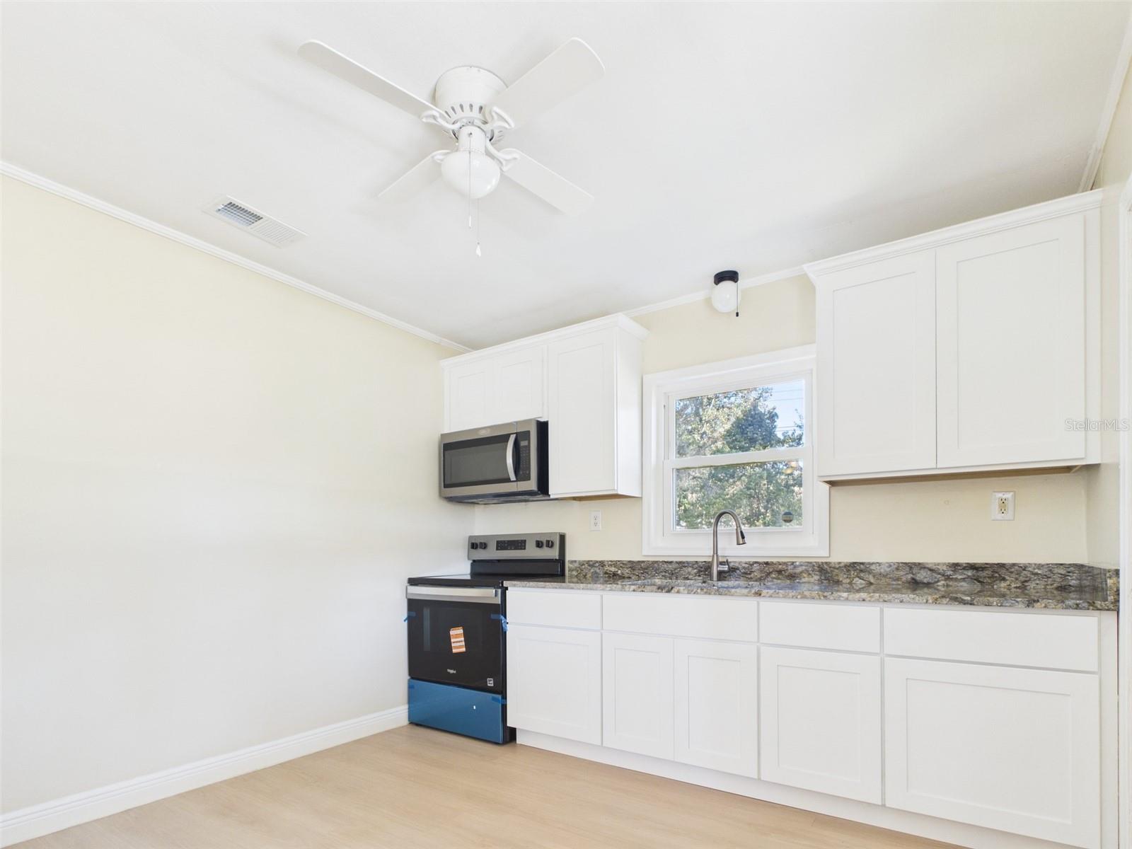 FLOYDS ADD 01 - Residential