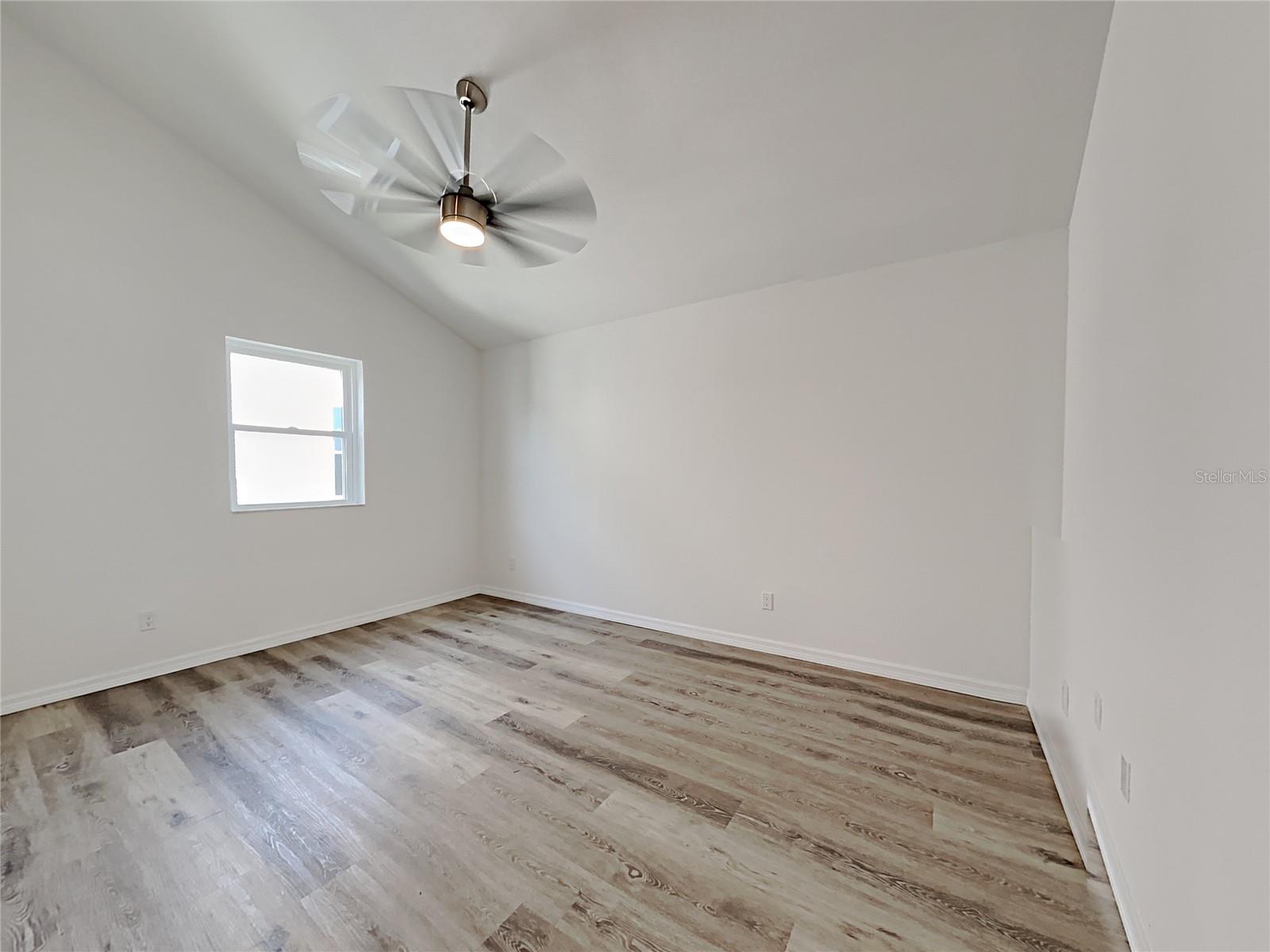 HIBISCUS GARDENS - Residential Income