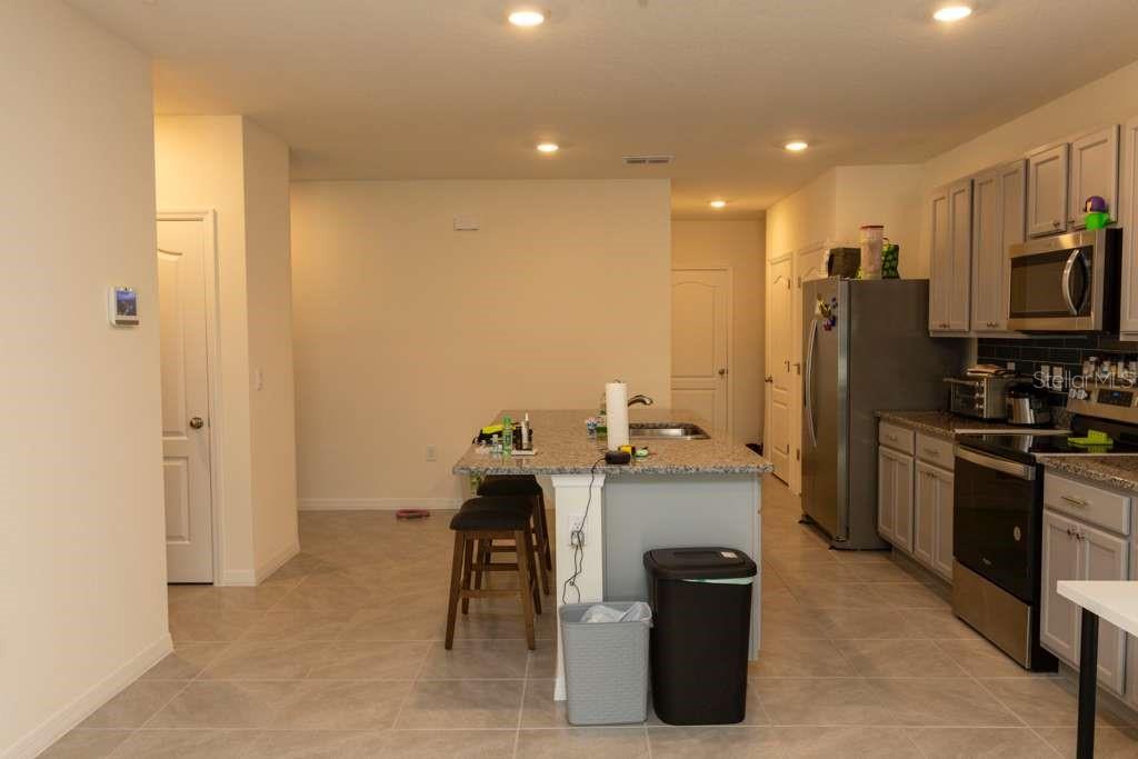 SUNCREST - Residential Lease