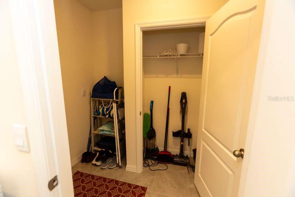 SUNCREST - Residential Lease