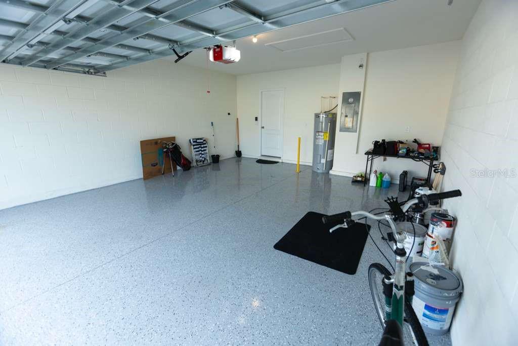 SUNCREST - Residential Lease