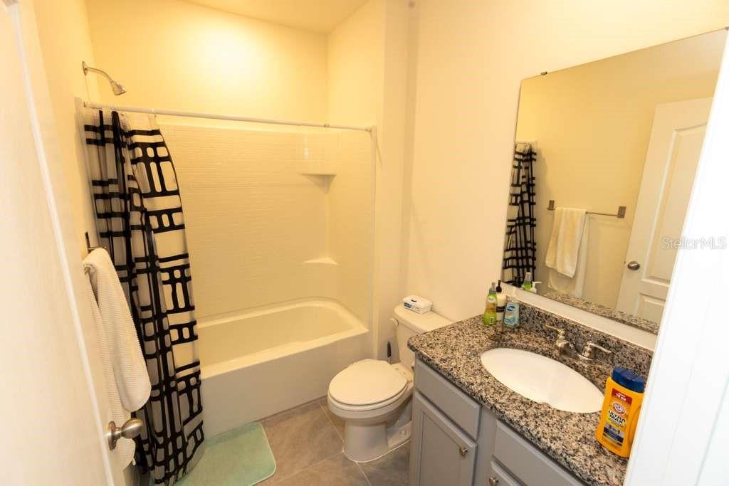 SUNCREST - Residential Lease