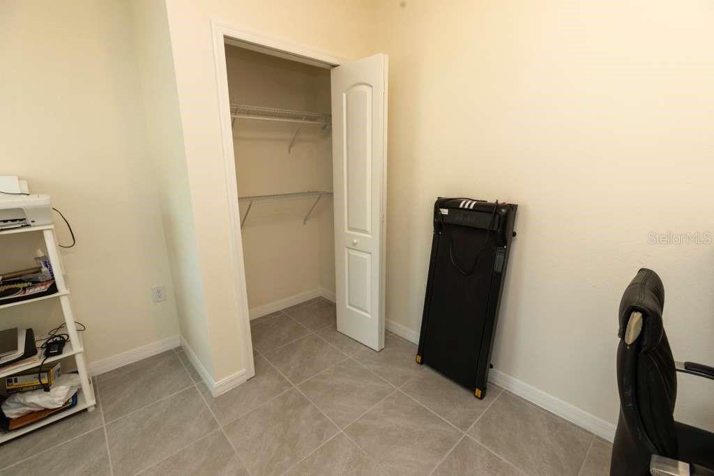 SUNCREST - Residential Lease