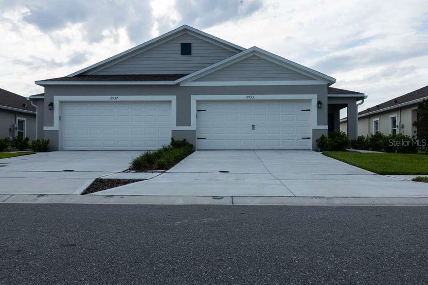 Fall in love with this stunning and modern 3-bedroom, 2-bath villa perfectly located in the desirable community of St. Cloud! Designed with an open-concept layout and filled with natural light, this home offers the ideal blend of comfort and style. The gourmet kitchen features granite countertops, stainless steel appliances, and a large island that overlooks the dining and living areas — perfect for entertaining or family gatherings. The spacious master suite includes a walk-in closet and a private bathroom with dual sinks and elegant granite finishes. Tile flooring throughout the main areas and a versatile flex room ideal for a home office or guest space.

Enjoy community amenities including a playground and a scenic walking path with fantastic views. Conveniently located near Narcoossee Rd., Lake Nona, Medical City, top-rated schools, shopping, dining, and major highways.