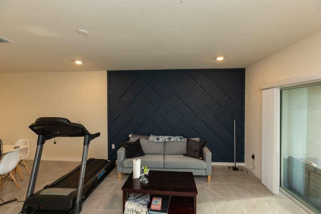 SUNCREST - Residential Lease