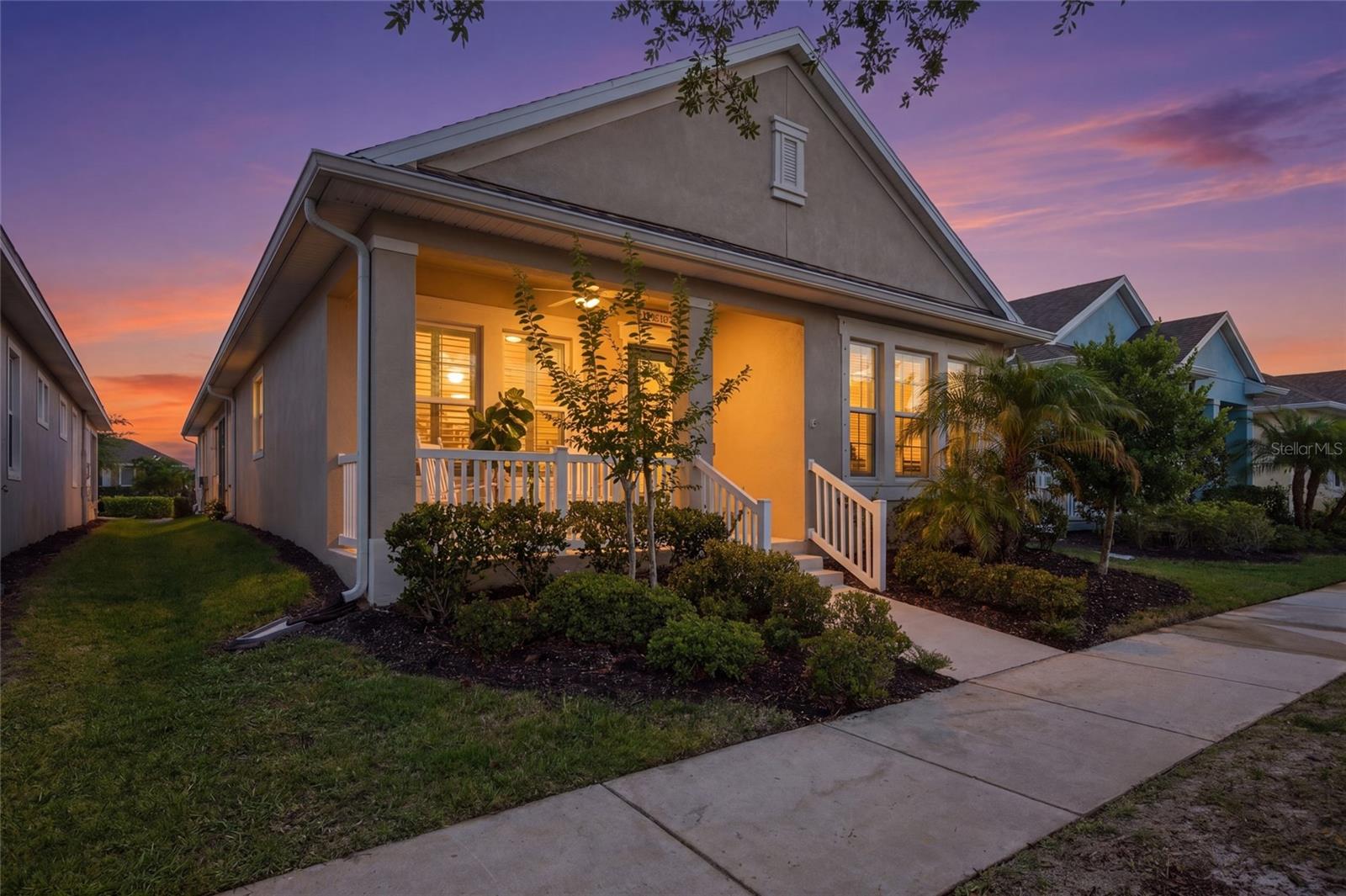 725 WINTERSIDE DRIVE