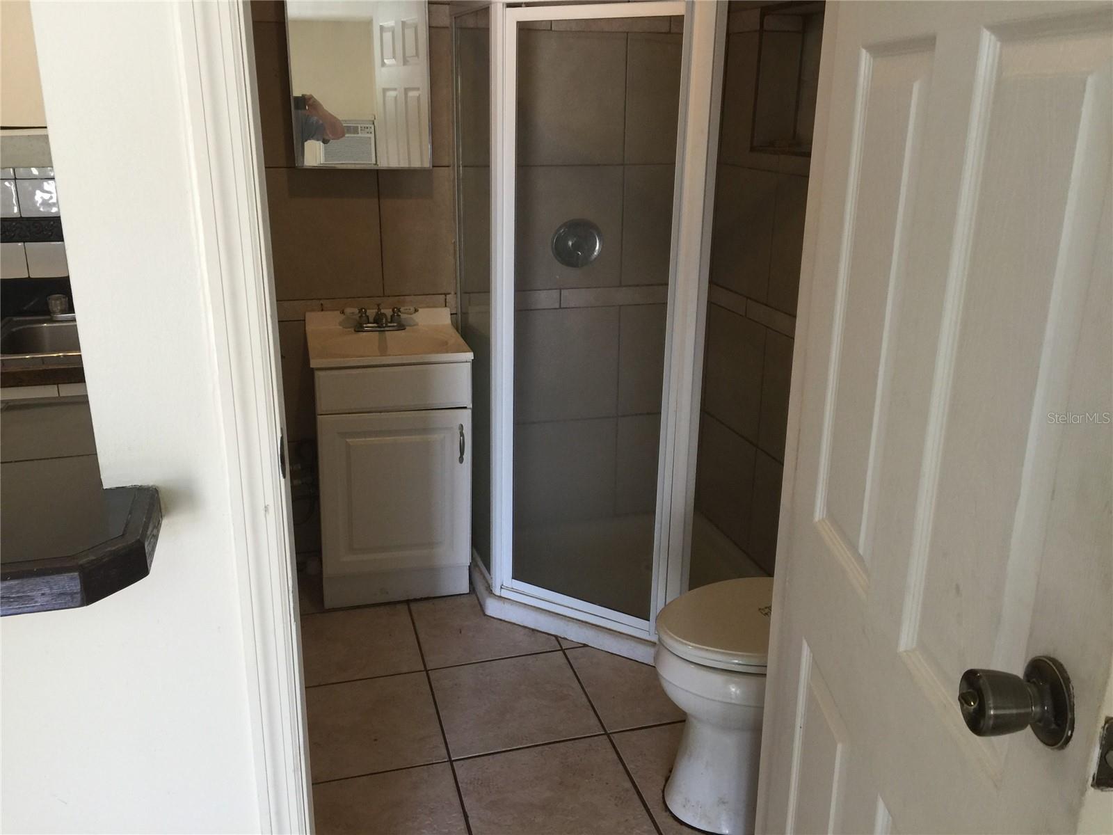 AIRPORT REV - Residential Income