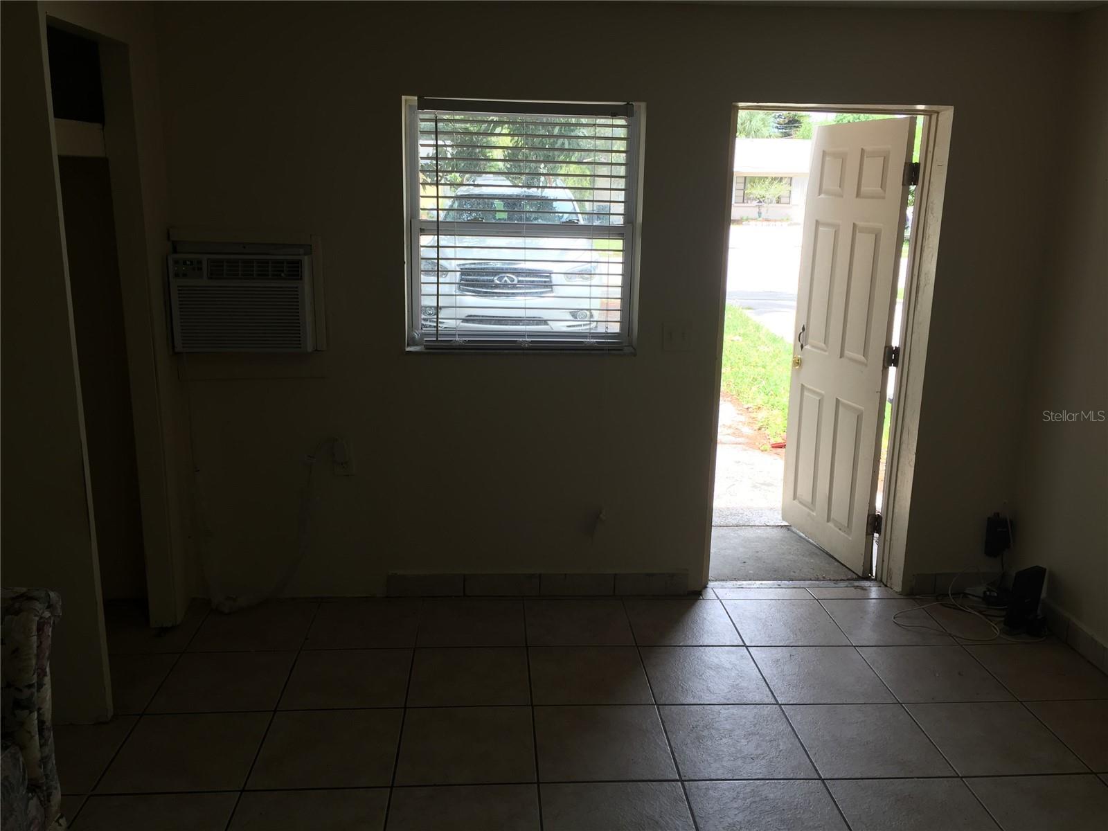 AIRPORT REV - Residential Income