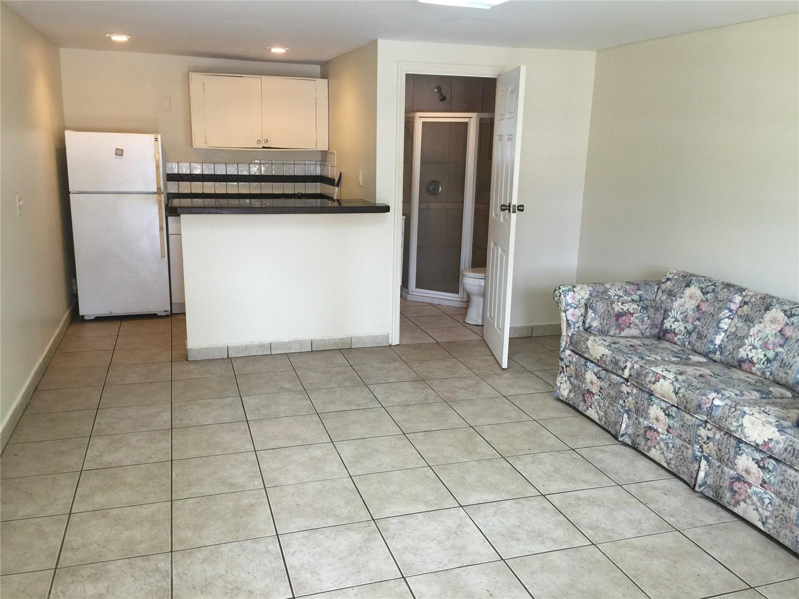 AIRPORT REV - Residential Income