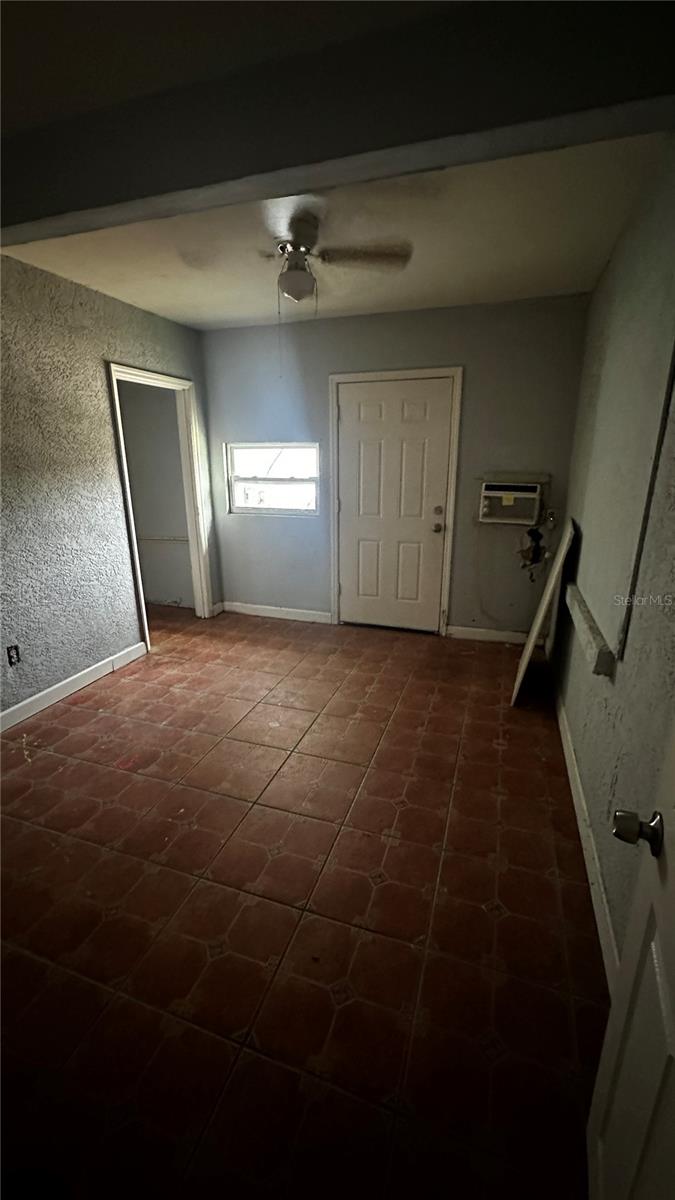 AIRPORT REV - Residential Income