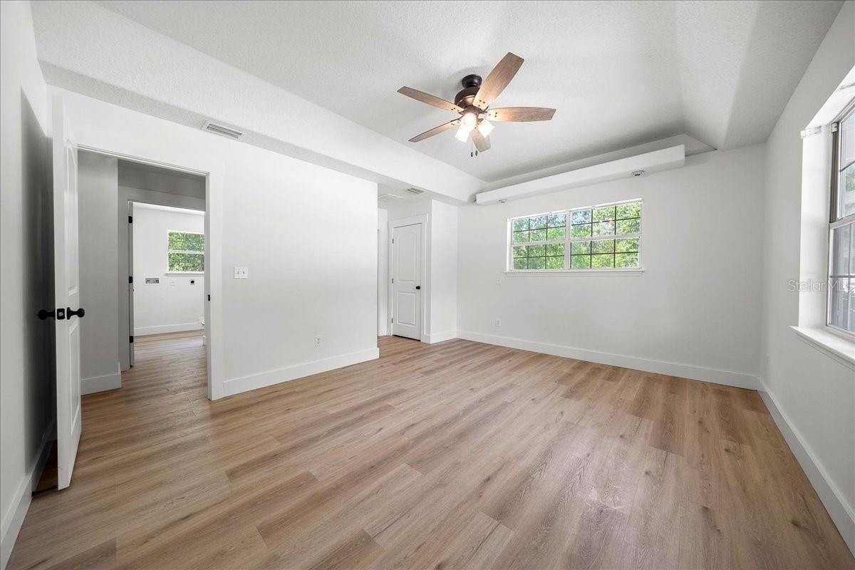 STONEGATE ESTATE - Residential