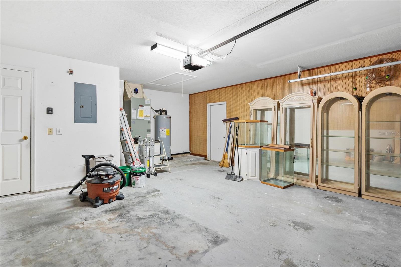 WINTER HILL - Residential