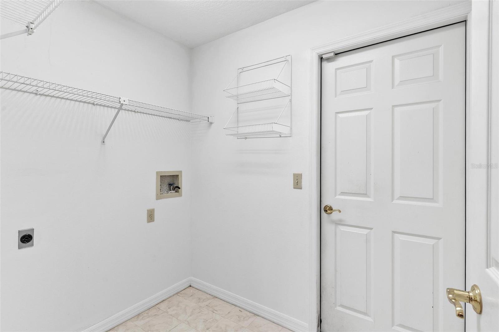 WINTER HILL - Residential