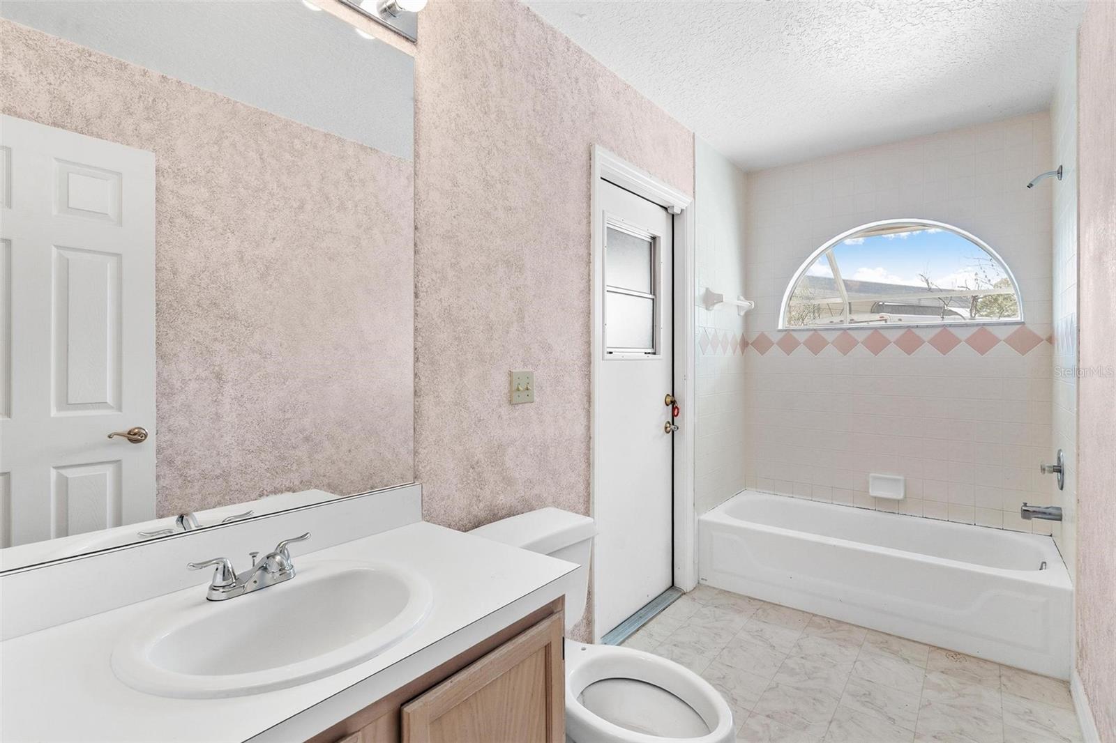 WINTER HILL - Residential