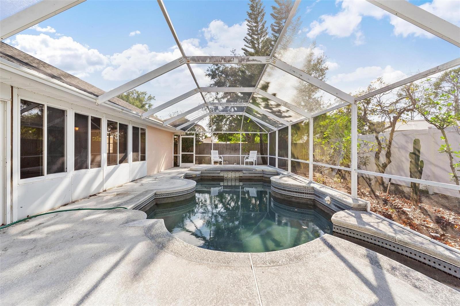 WINTER HILL - Residential