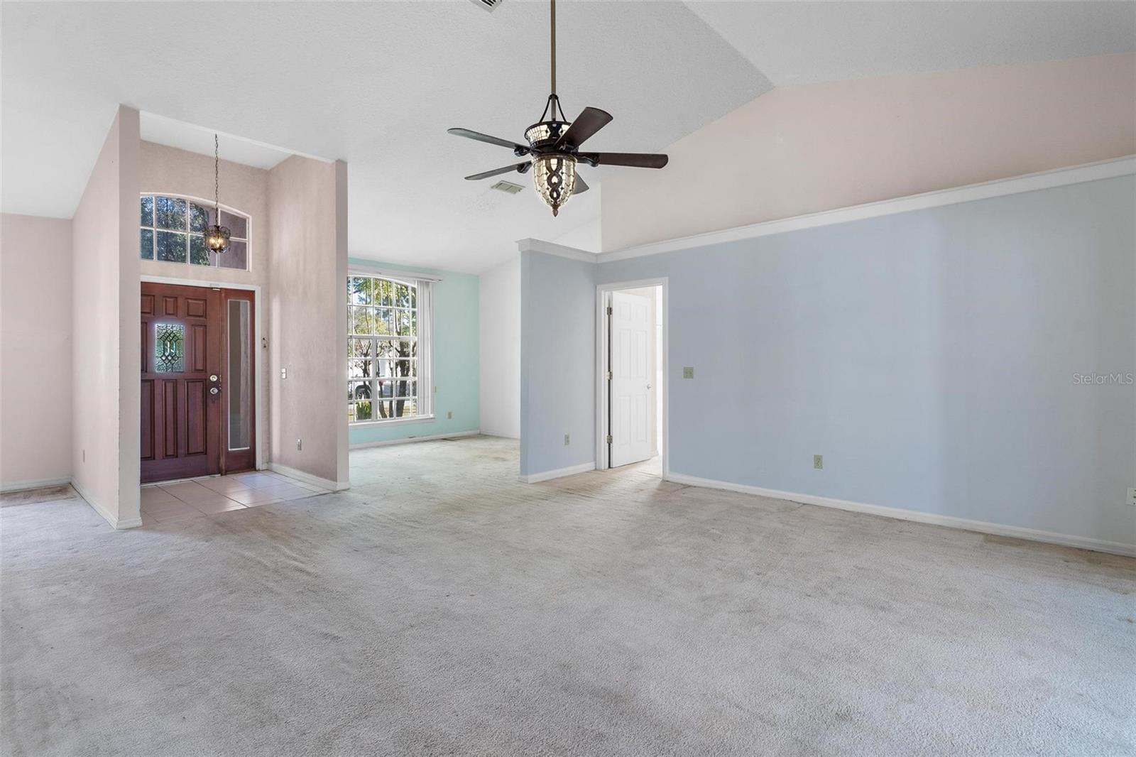 WINTER HILL - Residential