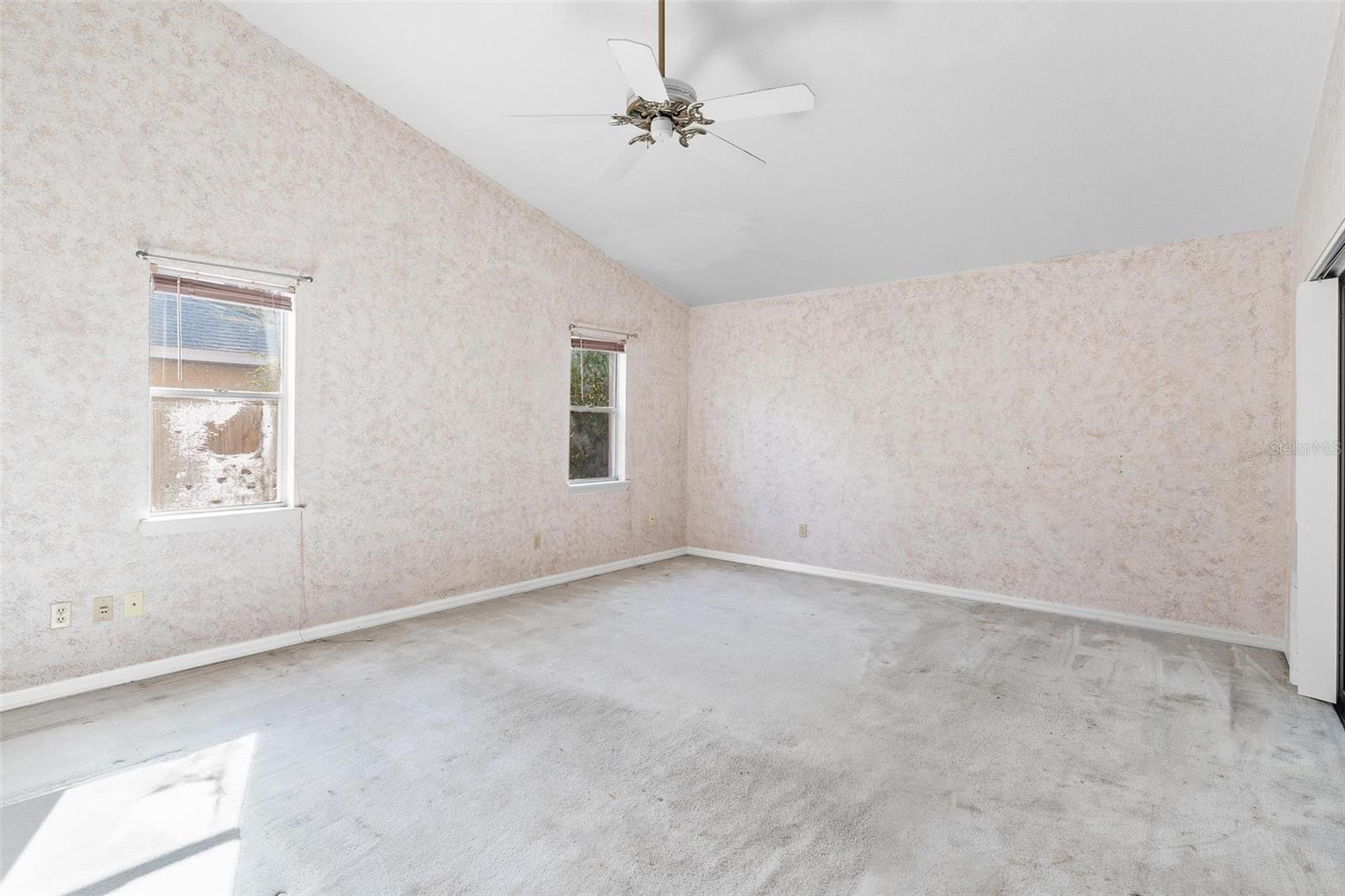 WINTER HILL - Residential