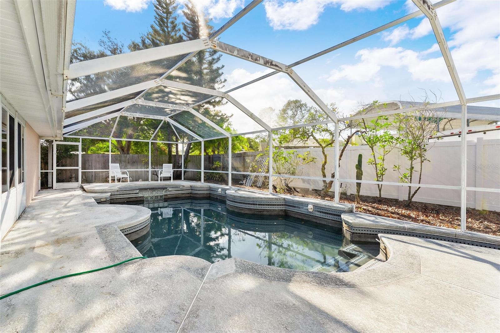 WINTER HILL - Residential