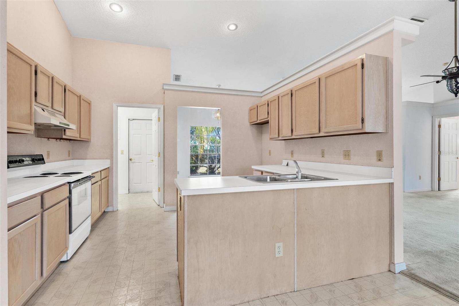 WINTER HILL - Residential