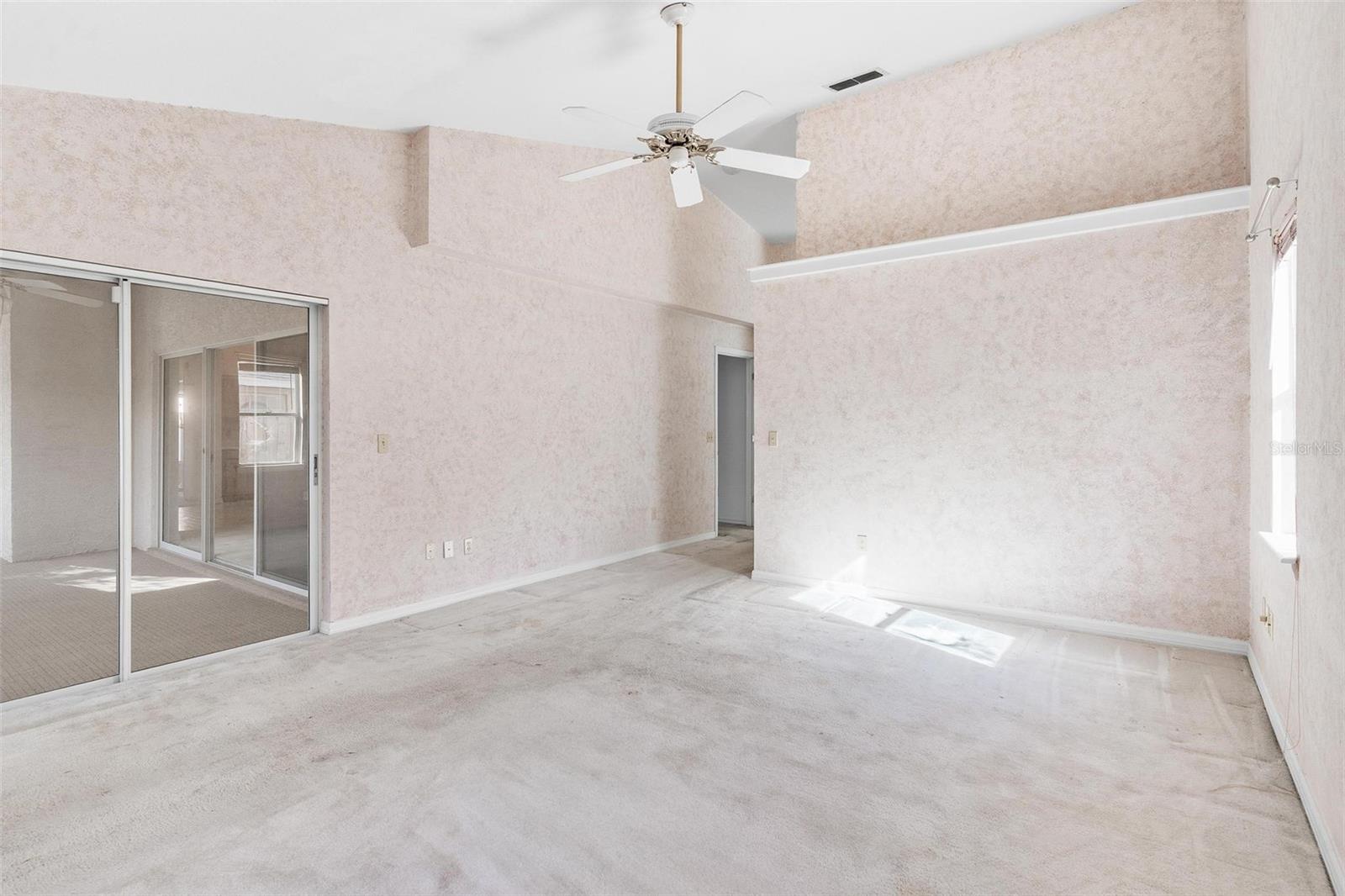 WINTER HILL - Residential