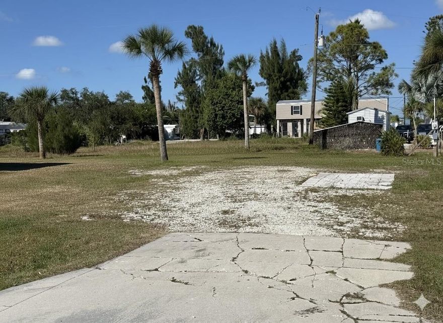 This is a premier opportunity to own a residential, build-ready vacant lot at the mouth of the Myakka River Bridge, offering direct access to Charlotte Harbor and the Gulf of America with no HOA! This location is a famed haven for anglers, providing some of the best fishing in the Gulf for snook, tarpon, and redfish. The surrounding community of Historic El Jobean blends a peaceful, coastal lifestyle with a rich past. It was originally named after developer Joel Bean and served as a fishing and winter resort, even hosting Tarzan movie crews in the 1930s. Conveniences are just minutes away, including nearby Port Charlotte Beach Park and the Port Charlotte Town Center for shopping and dining. Seize this chance to build your custom home where history meets exceptional boating and fishing.
This listing includes one or more virtually staged or enhanced images.