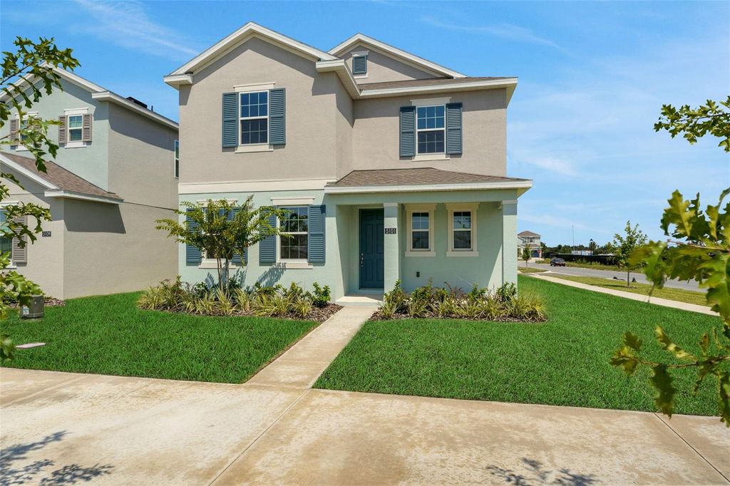 Photo of 5104 Firebush Drive, Apopka, FL 32712 (MLS # G5106570)