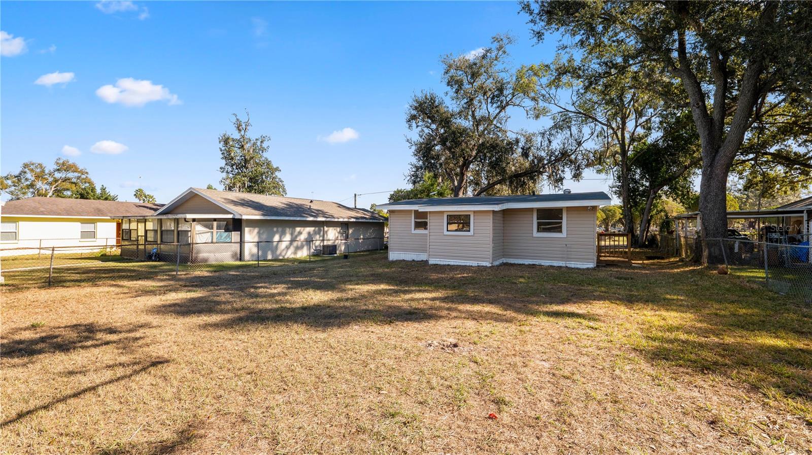 HILLSBORO PARK - Residential