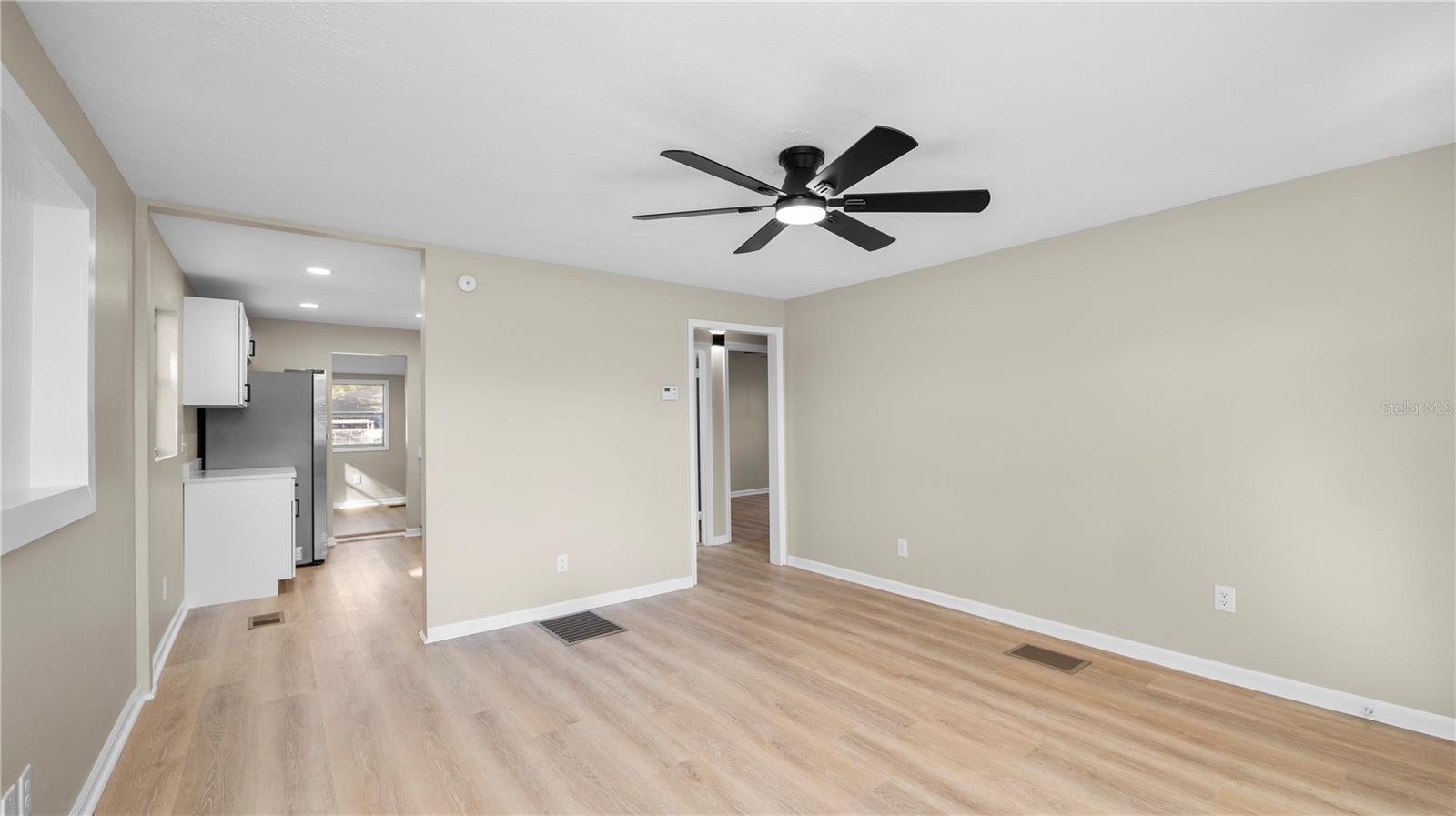 HILLSBORO PARK - Residential