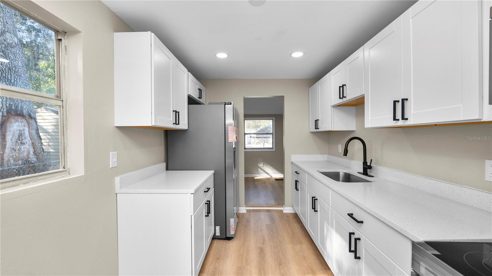 HILLSBORO PARK - Residential