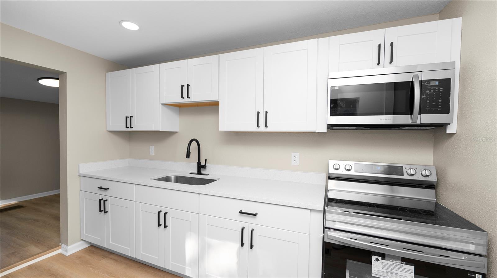 HILLSBORO PARK - Residential