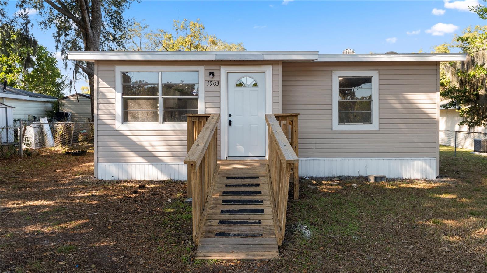 HILLSBORO PARK - Residential