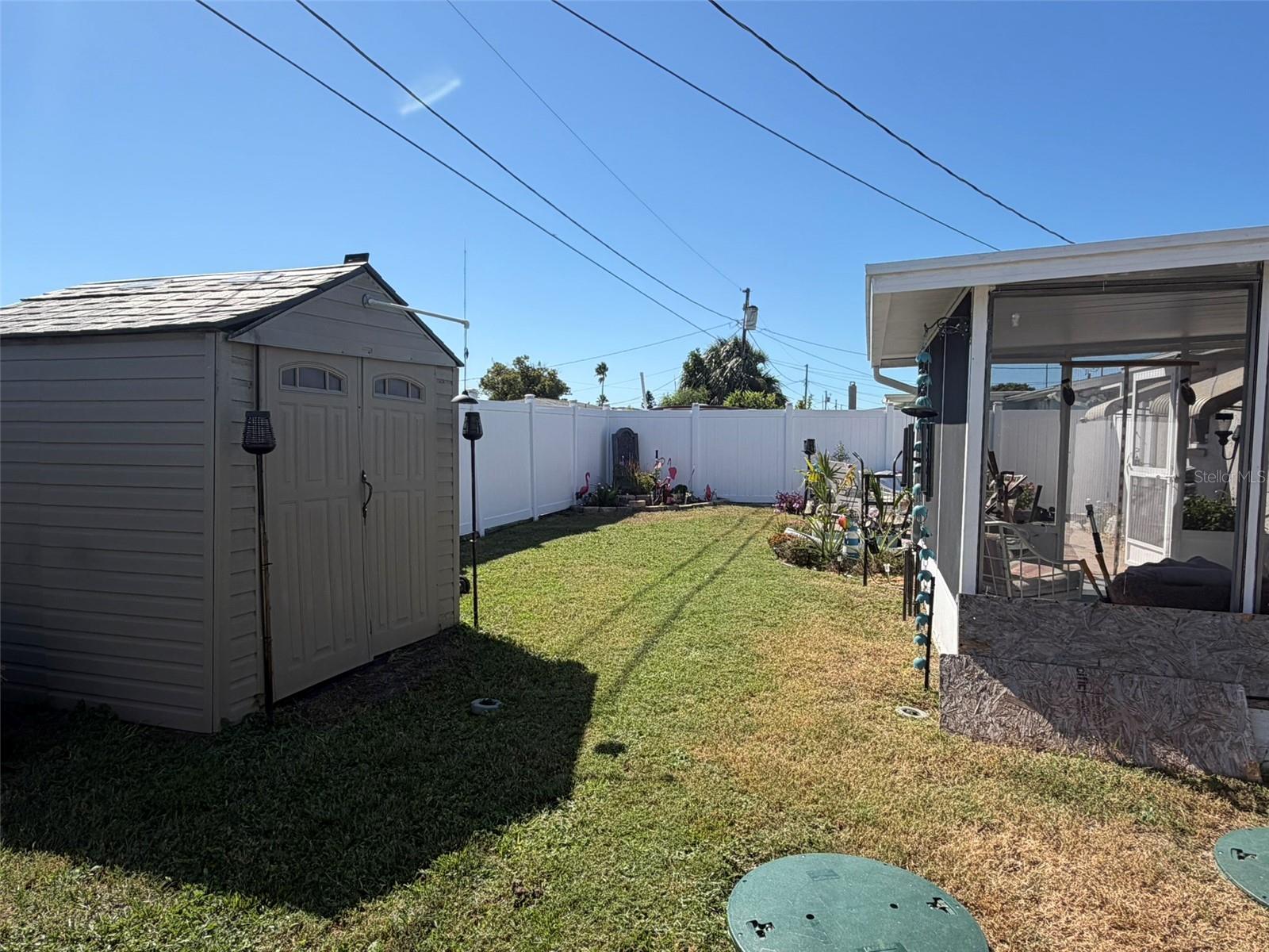 TAHITIAN HOMES - Residential