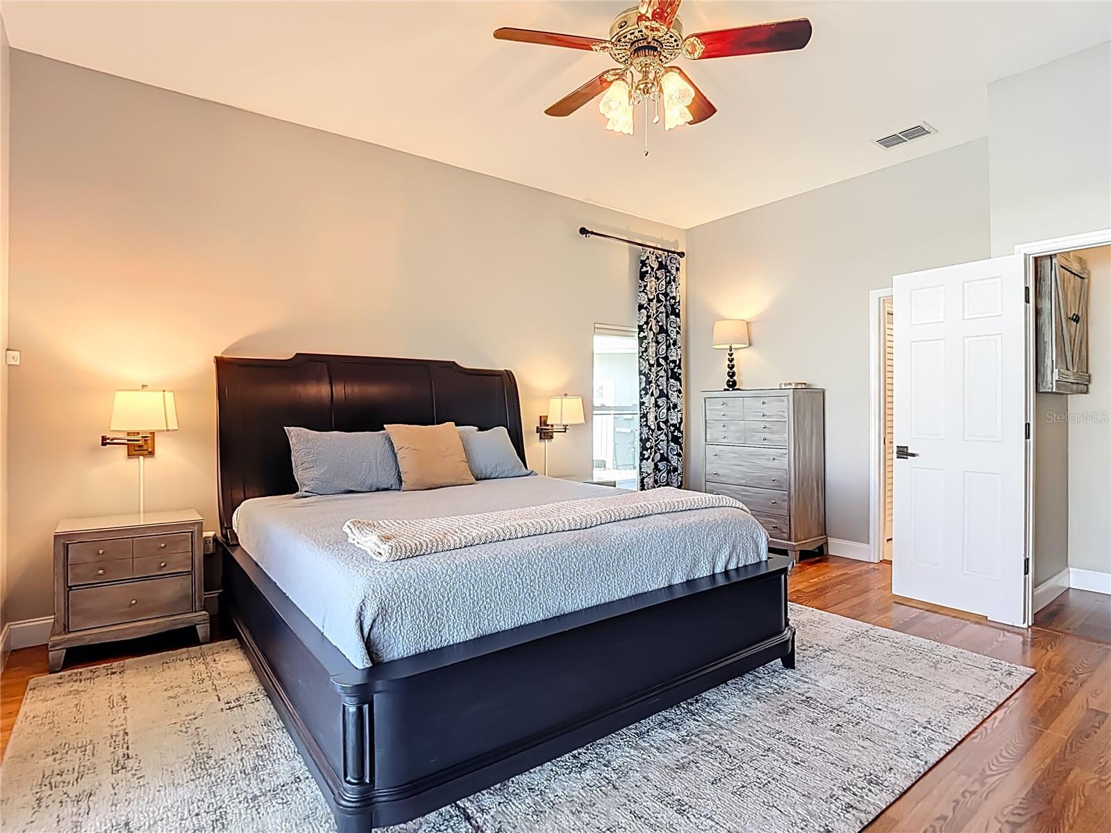 STONEGATE - Residential