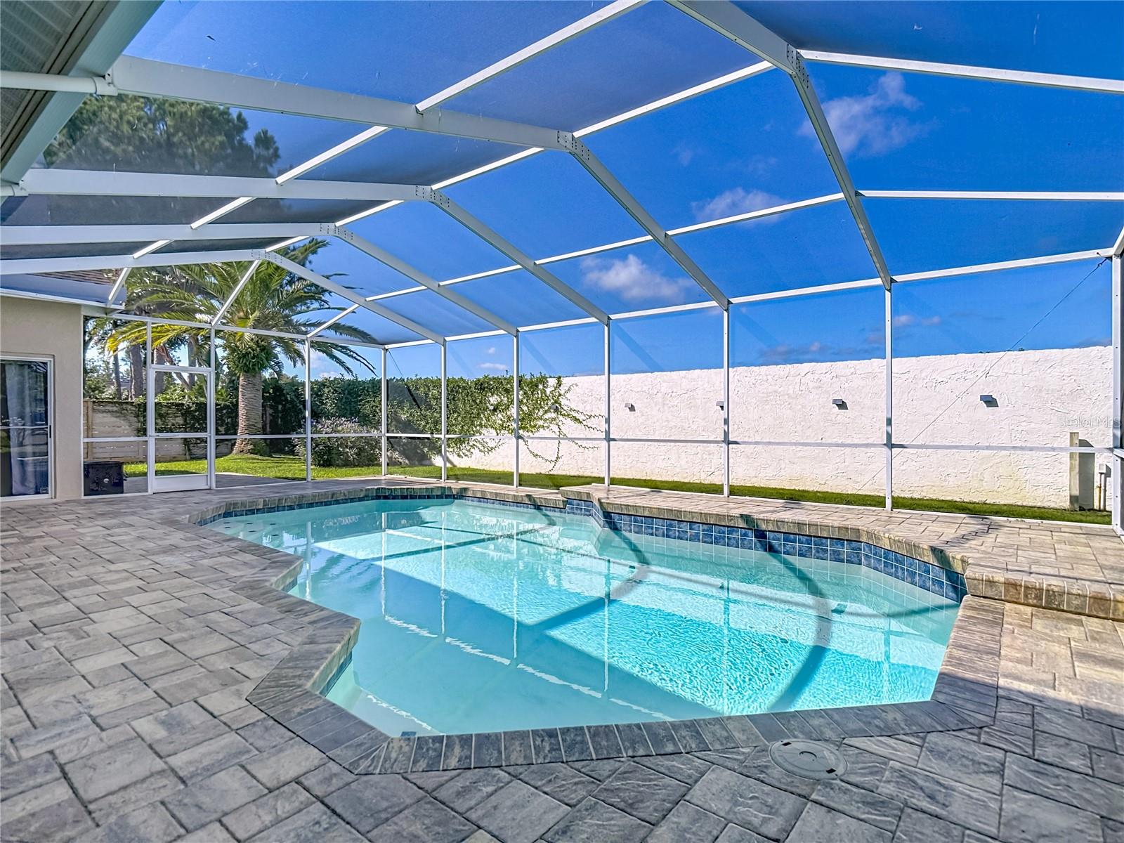 STONEGATE - Residential