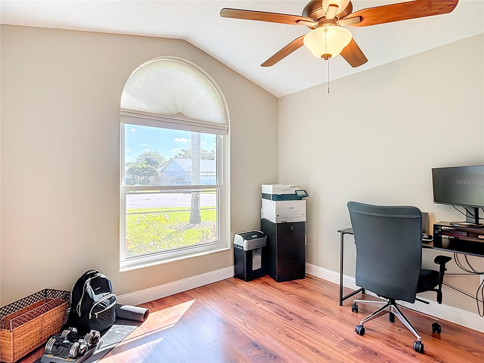 STONEGATE - Residential