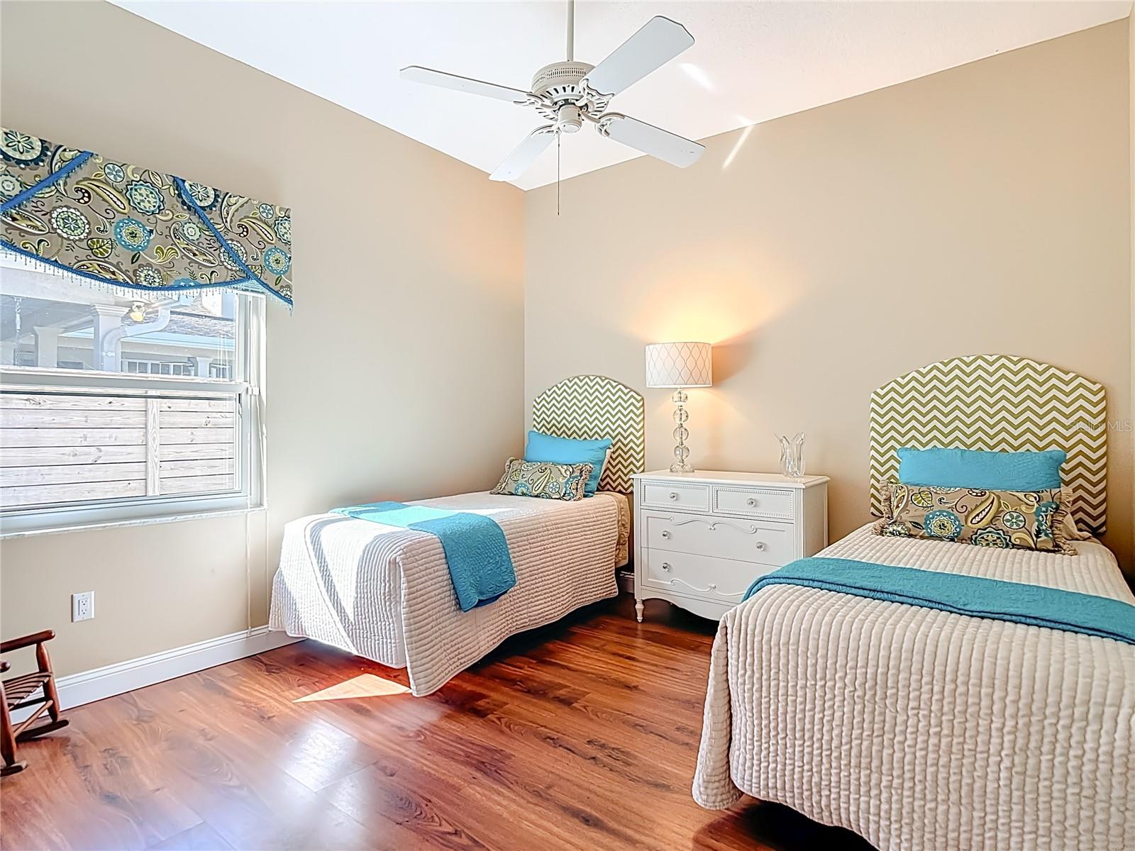 STONEGATE - Residential