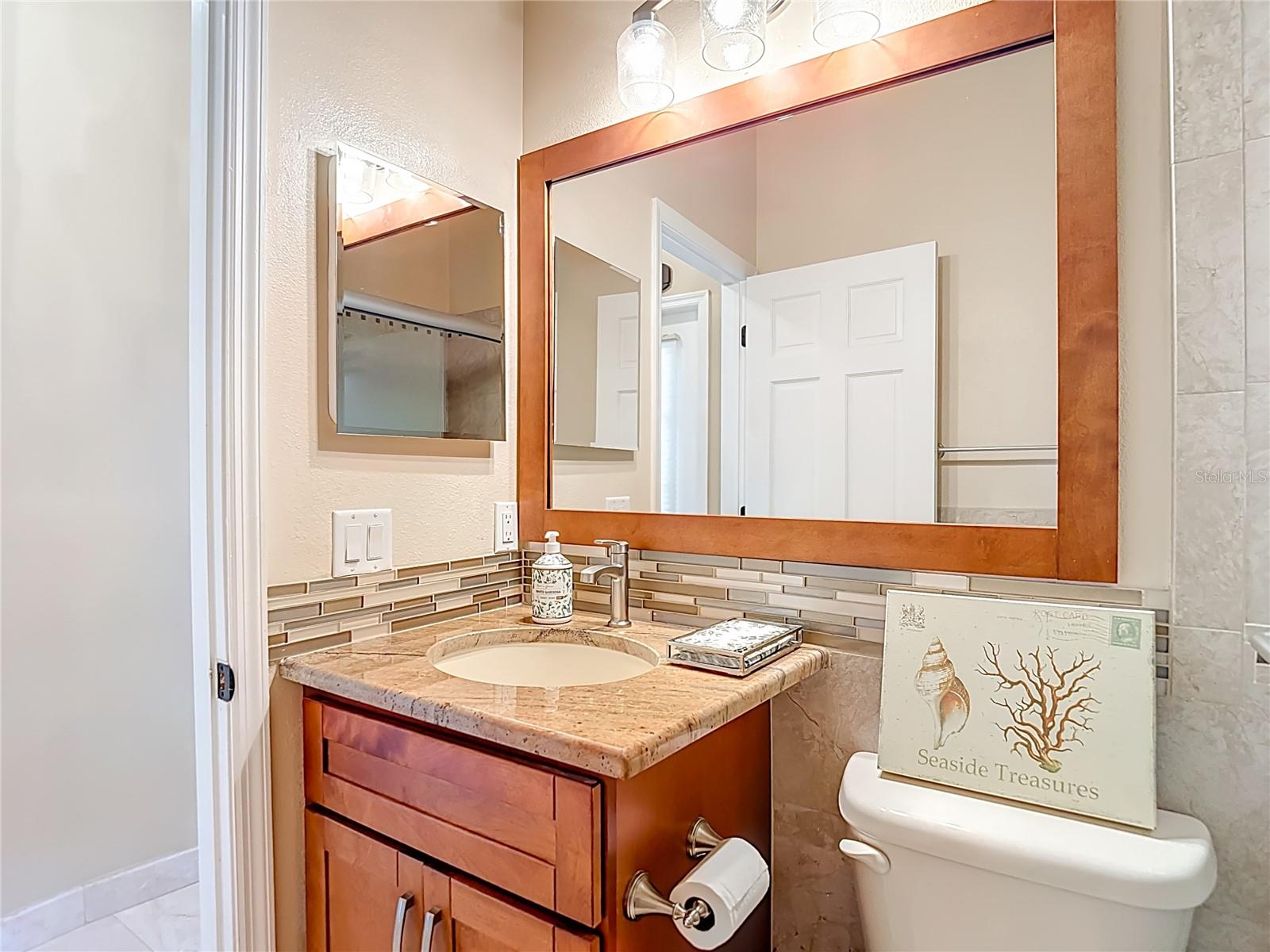 STONEGATE - Residential