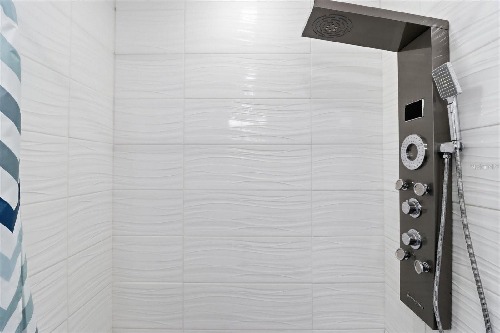 KENSINGTON ESTATES UNIT 01 - Residential