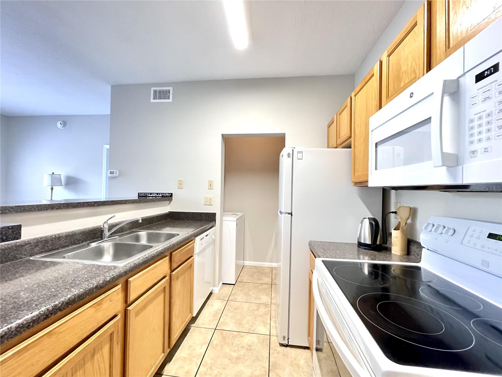 BEACHWAY CONDOS - Residential