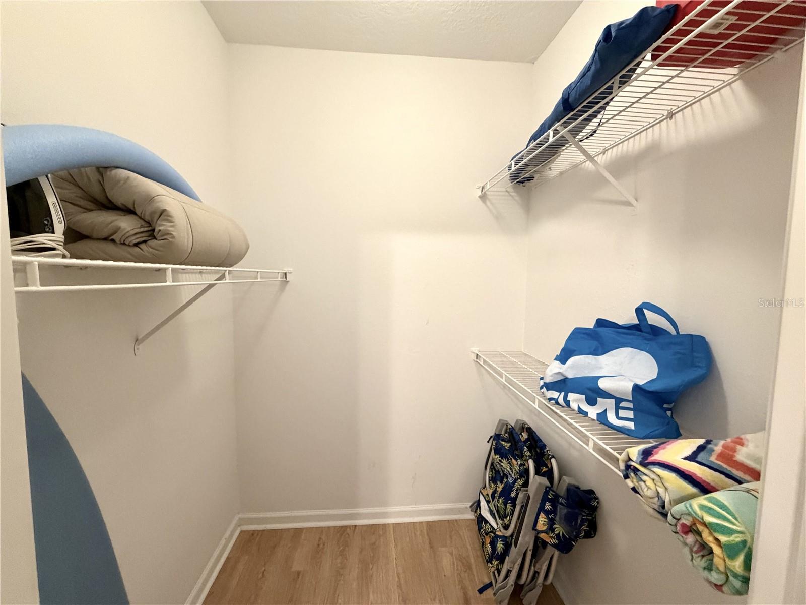 BEACHWAY CONDOS - Residential
