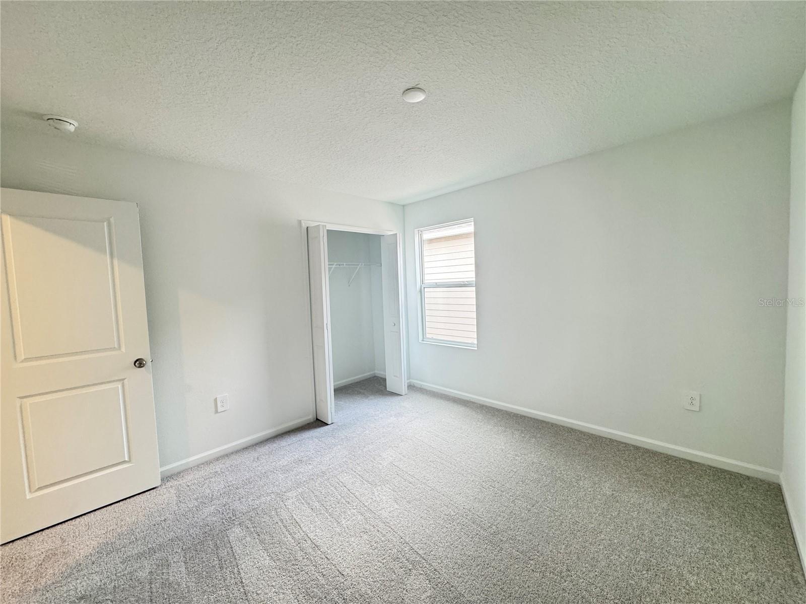 HUNT CLUB AT LAKE WALES PHASE 1 - Residential Lease