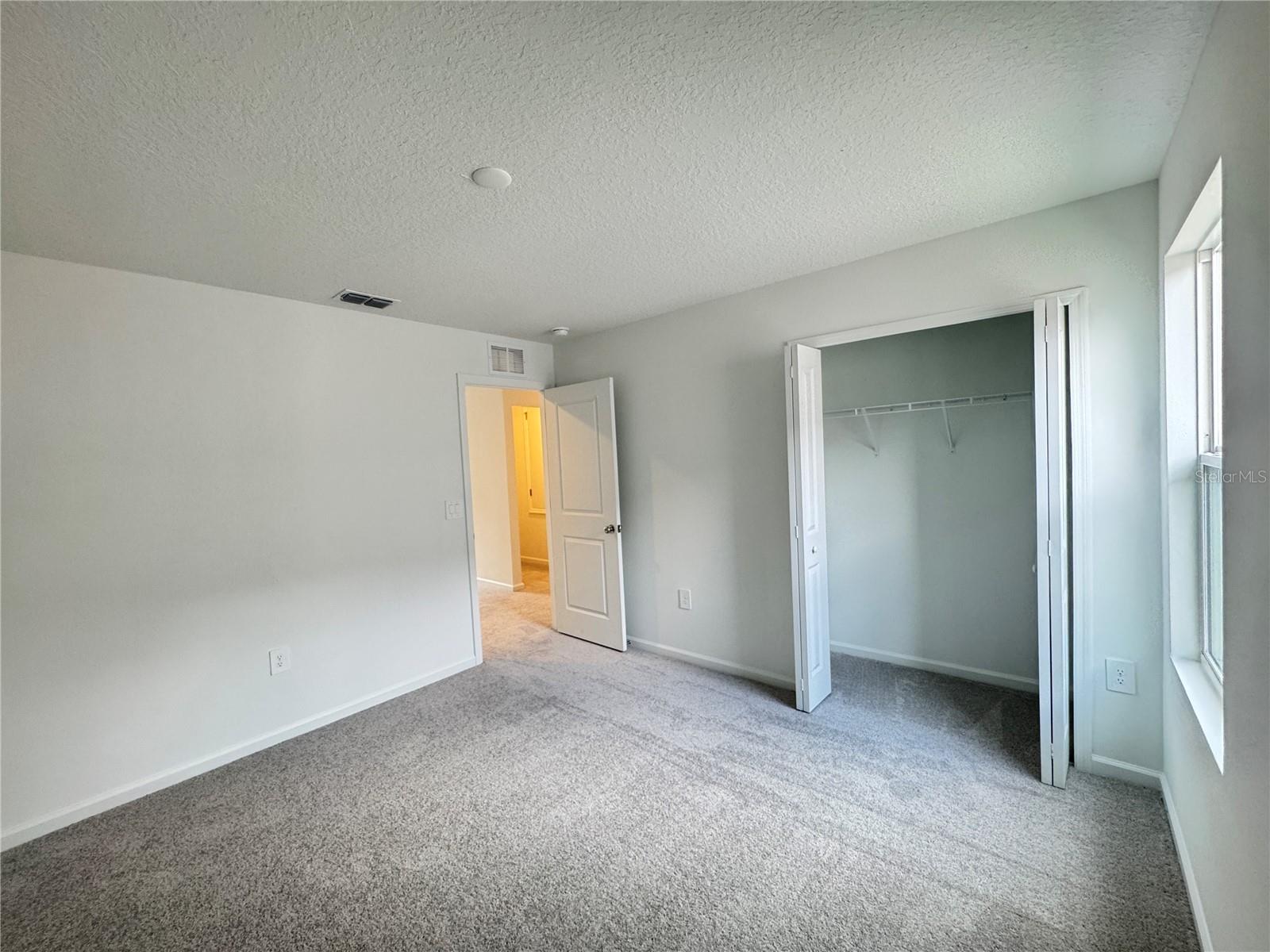 HUNT CLUB AT LAKE WALES PHASE 1 - Residential Lease