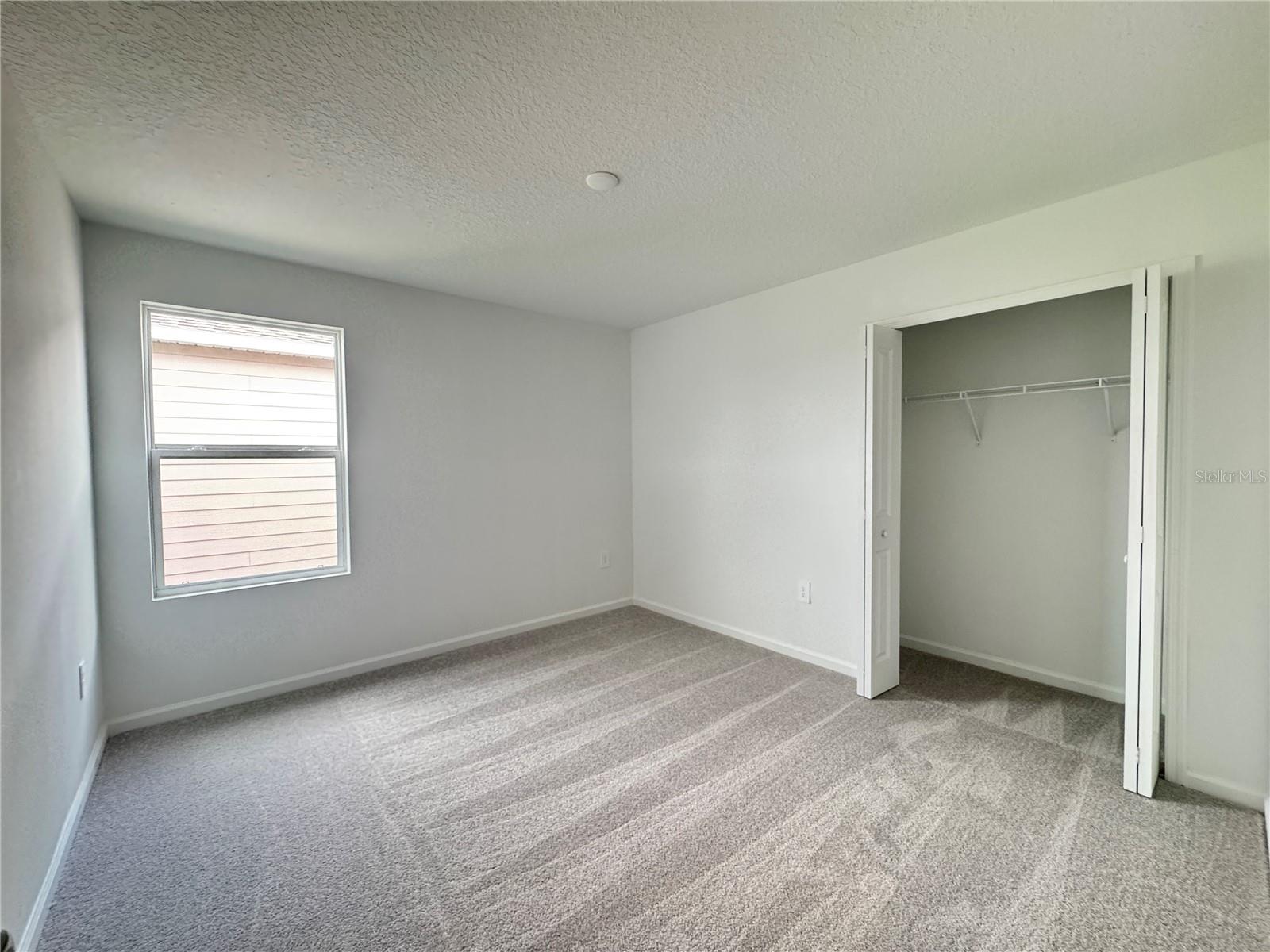 HUNT CLUB AT LAKE WALES PHASE 1 - Residential Lease
