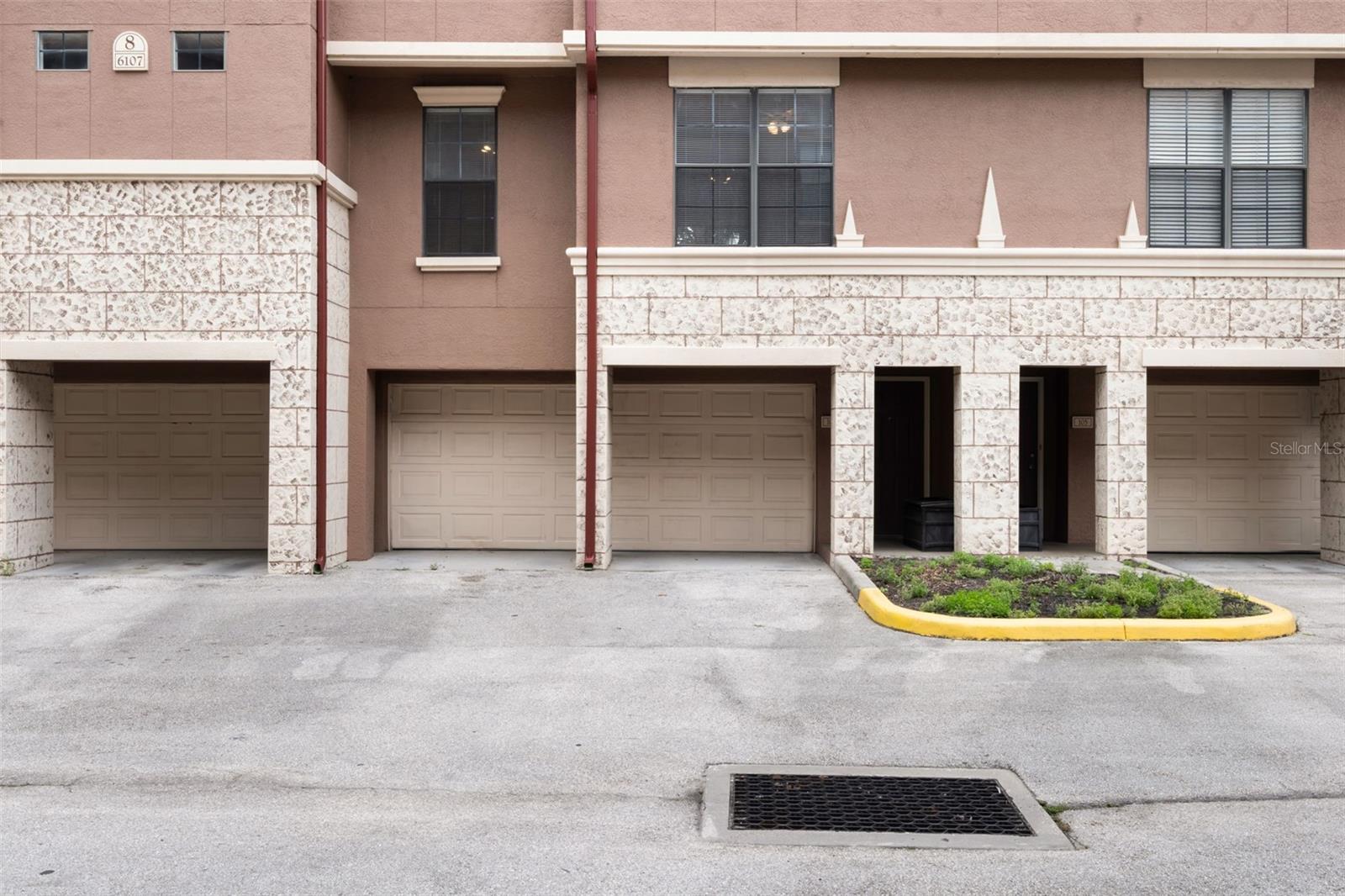 6107 METROWEST BOULEVARD 104