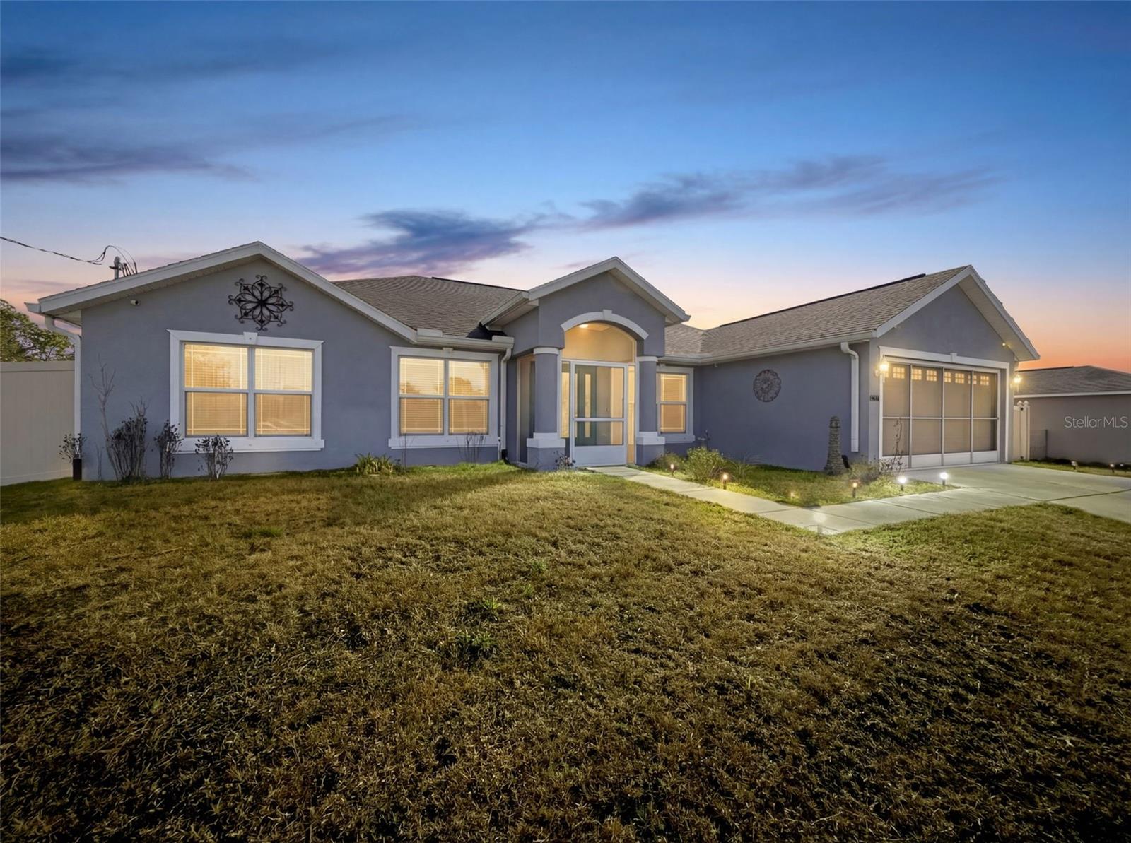 ROYAL HIGHLANDS - Residential