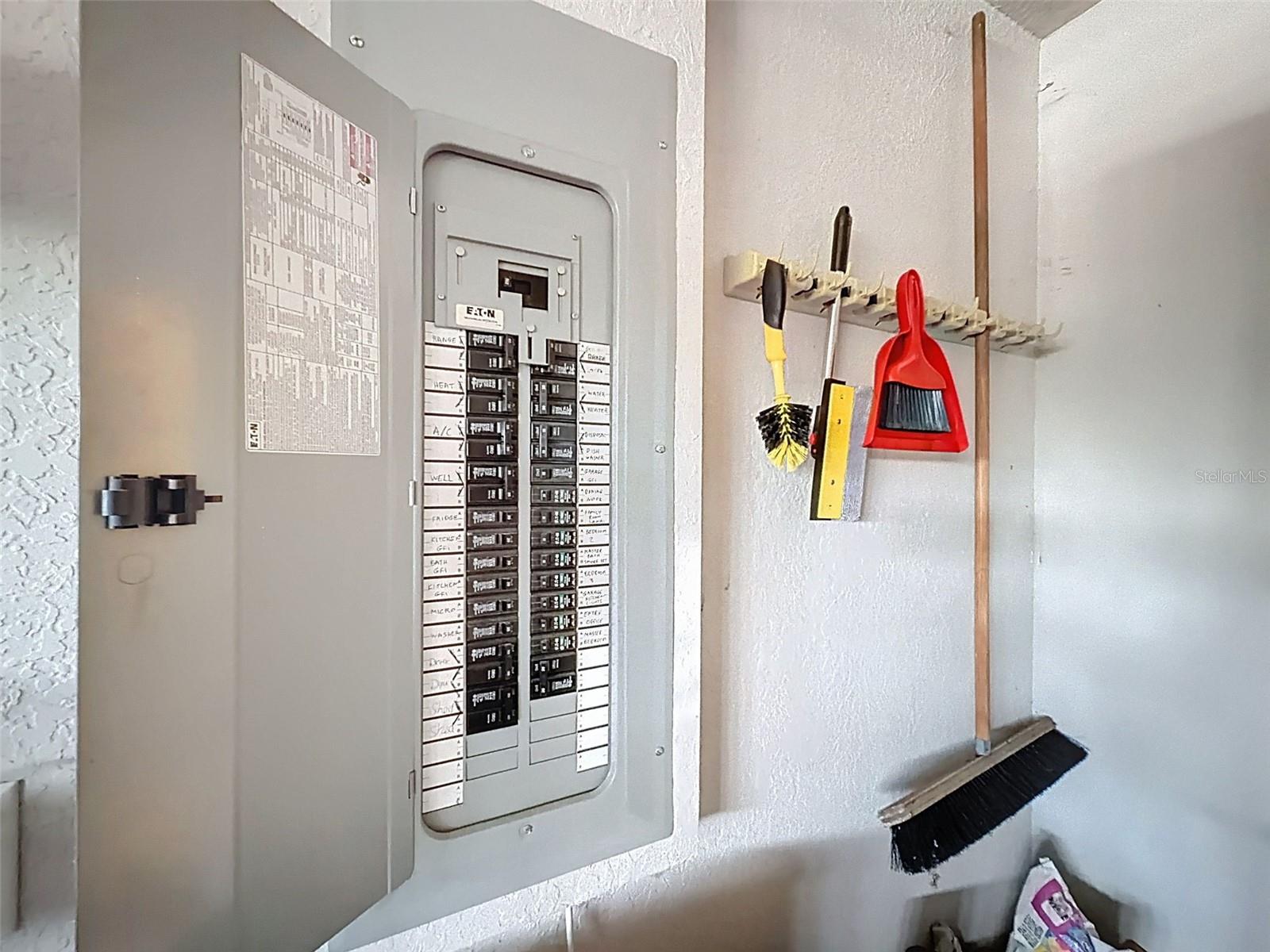 ROYAL HIGHLANDS - Residential