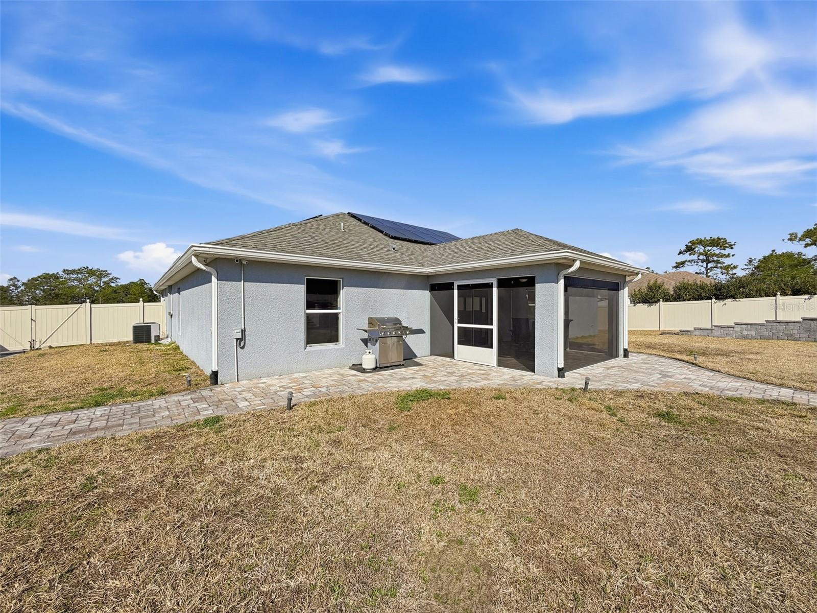 ROYAL HIGHLANDS - Residential