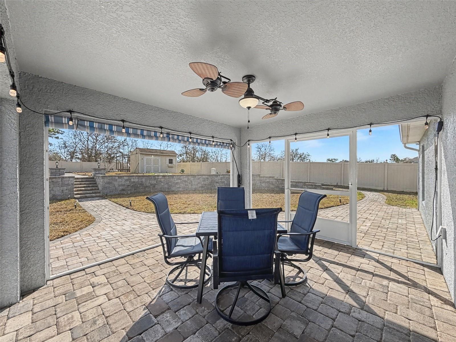 ROYAL HIGHLANDS - Residential