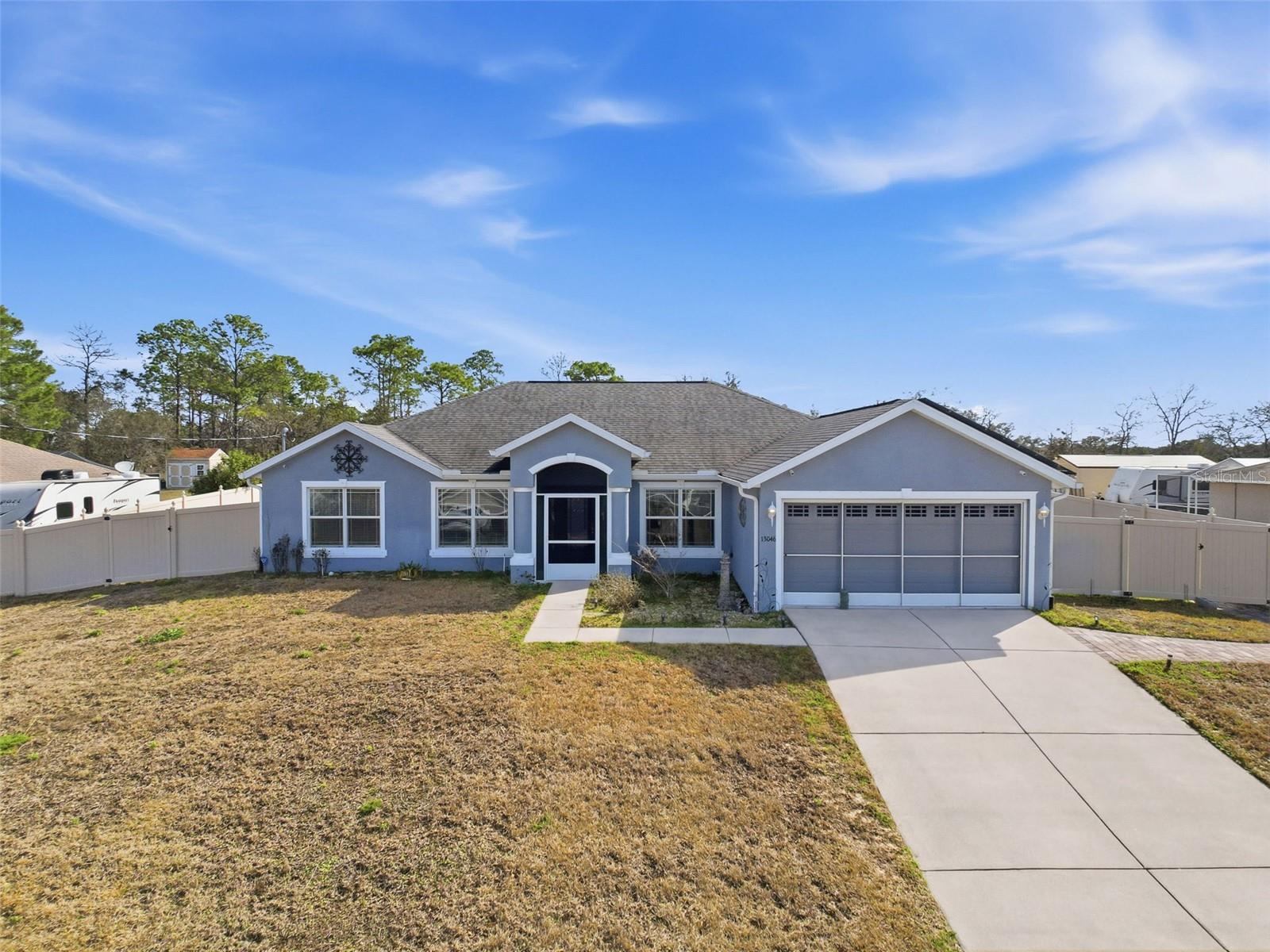 ROYAL HIGHLANDS - Residential